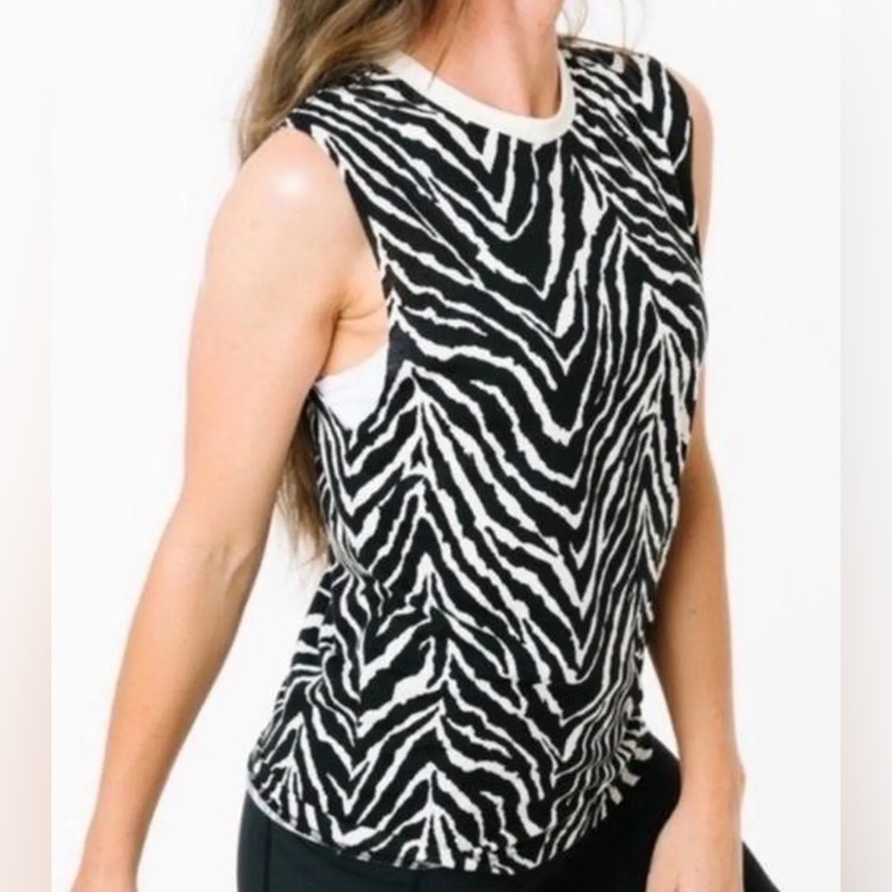 ZYIA Active Safari Tank Top!